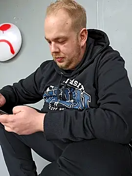 PupW0lfy online show from January 2025 11:36:02 AM