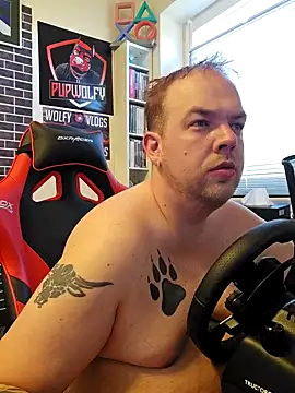 PupW0lfy online show from March 2025 03:01:01 PM