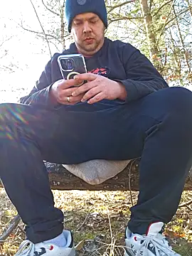 PupW0lfy online show from February 2025 11:34:01 AM