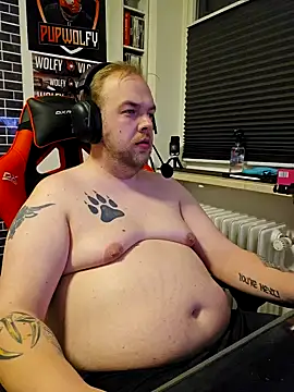 PupW0lfy online show from February 2025 06:33:01 PM