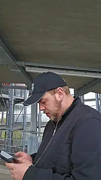 Snapshot of PupW0lfy chatting on October 2025 10:25:02 AM PupW0lfy online show from October 2025 10:25:02 AM