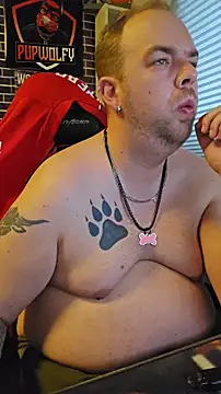 Snapshot of PupW0lfy chatting on November 2025 10:30:01 AM PupW0lfy online show from November 2025 10:30:01 AM