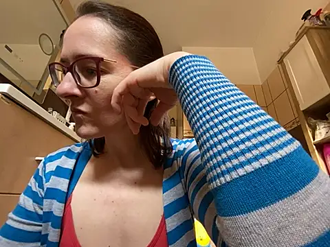 Milky hairy mommy online show from March 2026 07:05:02 AM