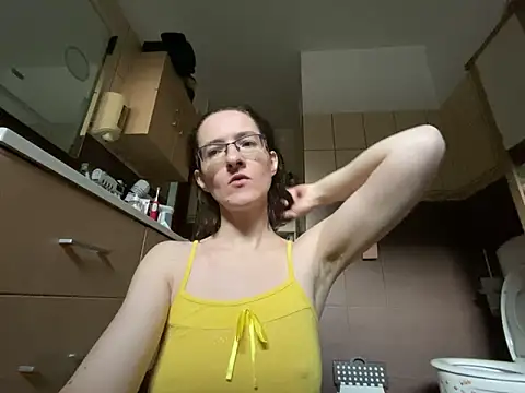 Milky hairy mommy online show from December 2025 07:35:01 AM