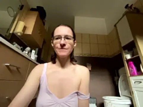 Milky hairy mommy online show from December 2025 08:08:01 AM