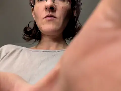Snapshot of Milky_hairy_mommy chatting on September 2025 08:48:01 PM Milky hairy mommy online show from September 2025 08:48:01 PM