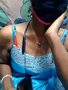 Snapshot of Tamil--Rani chatting on November 2025 01:27:02 PM Tamil--Rani online show from November 2025 01:27:02 PM