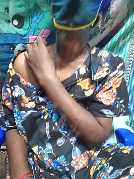 Snapshot of Tamil--Rani chatting on September 2025 12:14:01 PM Tamil--Rani online show from September 2025 12:14:01 PM