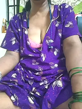 Snapshot of Tamil--Rani chatting on February 2025 03:17:02 PM Tamil--Rani online show from February 2025 03:17:02 PM