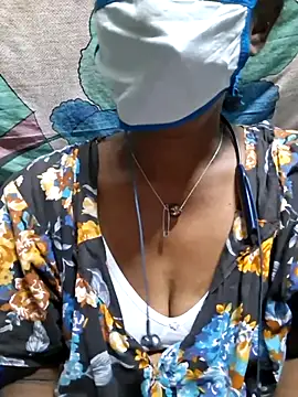 Snapshot of Tamil--Rani chatting on November 2025 02:43:01 PM Tamil--Rani online show from November 2025 02:43:01 PM