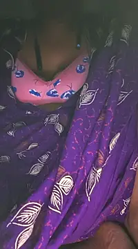 Snapshot of Tamil--Rani chatting on February 2025 07:06:01 PM Tamil--Rani online show from February 2025 07:06:01 PM
