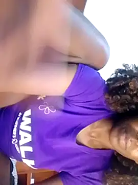 Claris2 online show from October 2025 07:03:02 PM