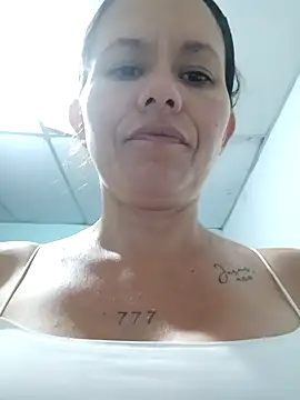 Snapshot of Magica_lorena chatting on March 2025 12:34:02 PM Magica lorena online show from March 2025 12:34:02 PM