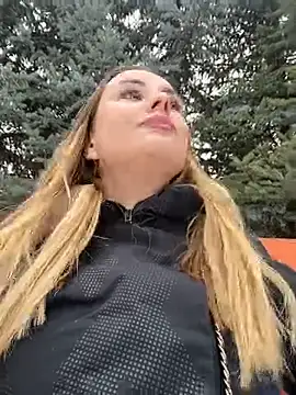 OlgaBuzzz online show from January 2025 09:03:01 AM