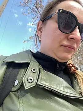 OlgaBuzzz online show from March 2025 06:46:02 AM