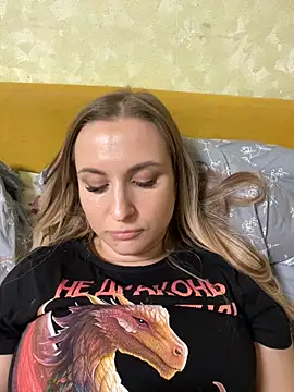 OlgaBuzzz online show from February 2025 12:00:01 PM