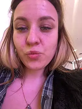 OlgaBuzzz online show from February 2026 08:54:02 AM