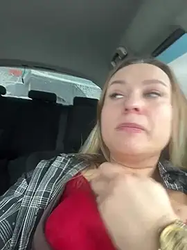 OlgaBuzzz online show from February 2026 07:39:02 AM