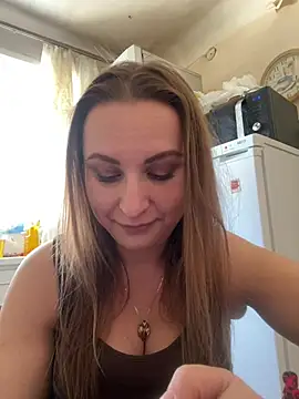 OlgaBuzzz online show from February 2026 07:30:01 AM