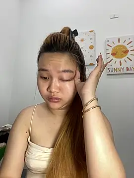 Odette68 online show from April 2026 12:45:01 AM