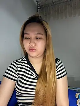 Snapshot of Odette68 chatting on June 2026 12:38:01 AM Odette68 online show from June 2026 12:38:01 AM