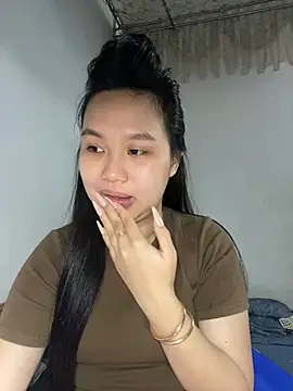 Snapshot of Odette68 chatting on July 2026 01:17:01 AM Odette68 online show from July 2026 01:17:01 AM