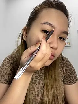 Odette68 online show from November 2025 12:22:01 AM