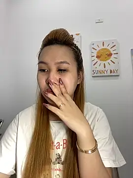 Odette68 online show from March 2026 06:28:01 AM