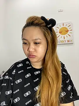 Odette68 online show from March 2026 12:38:01 AM