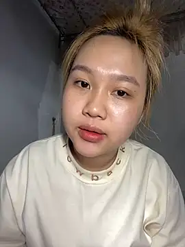 Odette68 online show from May 2026 09:45:01 AM