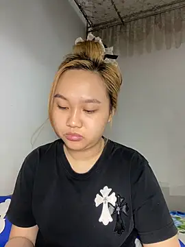 Odette68 online show from May 2026 01:59:03 AM