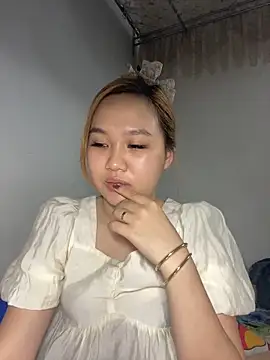 Odette68 online show from June 2026 05:40:02 AM