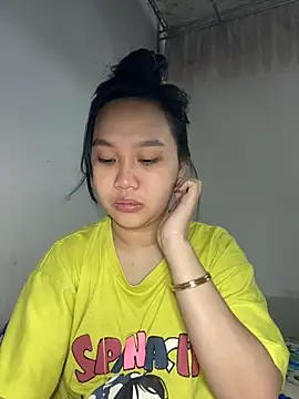 Snapshot of Odette68 chatting on July 2026 12:06:02 AM Odette68 online show from July 2026 12:06:02 AM
