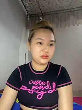 Odette68 online show from May 2026 11:50:01 PM