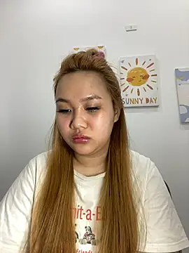 Odette68 online show from February 2026 04:46:01 AM