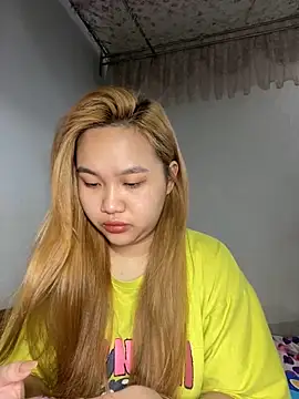 Odette68 online show from May 2026 12:25:02 AM