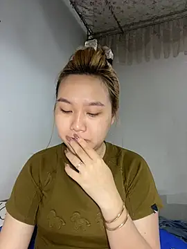 Odette68 online show from May 2026 12:11:01 AM