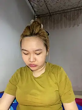 Odette68 online show from May 2026 12:03:02 AM