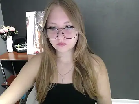 lady minx online show from September 2025 06:27:02 AM