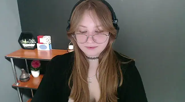 lady minx online show from January 2025 10:29:02 AM