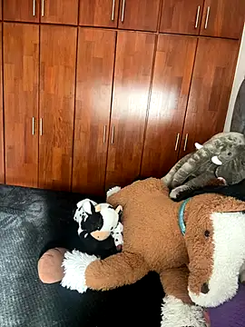 Veronica isaza   online show from December 2025 08:04:02 PM