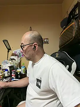 tsugu1105 online show from June 2026 11:38:01 PM