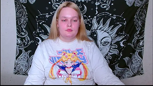 rozzhaos8 online show from February 2026 07:55:02 PM