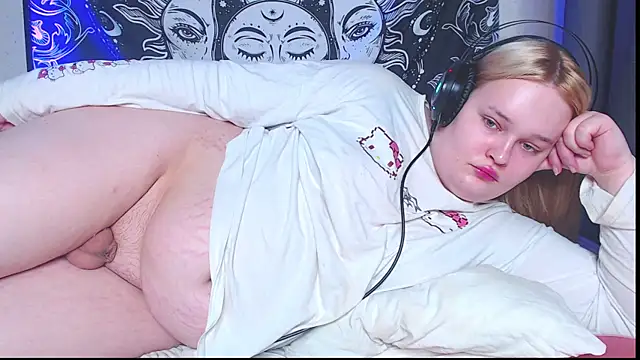 rozzhaos8 online show from October 2025 12:00:02 AM