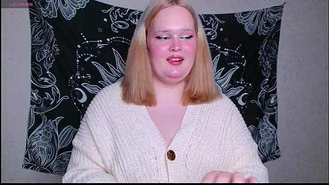 rozzhaos8 online show from February 2026 08:09:02 PM