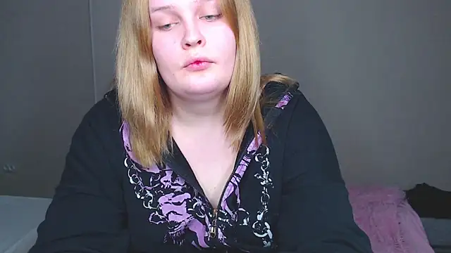rozzhaos8 online show from February 2025 08:15:02 PM