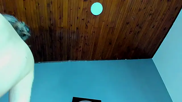 AmbarHills 1 online show from April 2026 11:39:01 AM