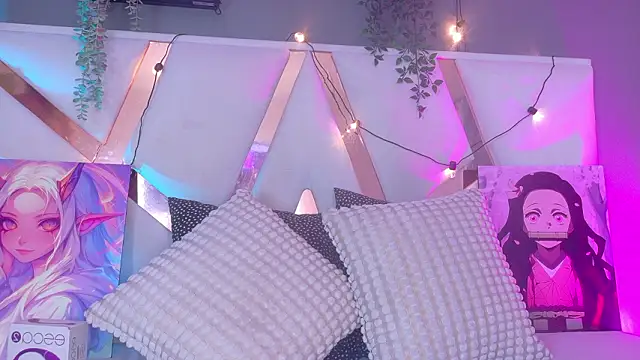 Snapshot of AmbarHills_1 chatting on March 2026 11:43:01 AM AmbarHills 1 online show from March 2026 11:43:01 AM