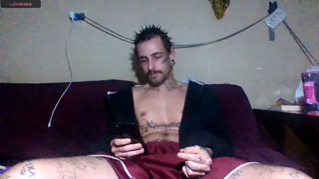 Snapshot of sellvageria chatting on July 2026 10:51:02 PM sellvageria online show from July 2026 10:51:02 PM