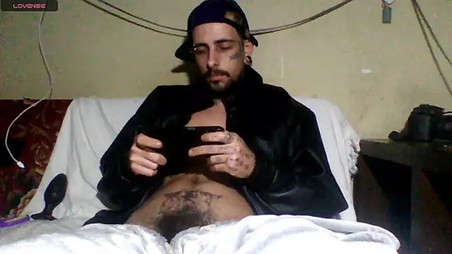 Snapshot of sellvageria chatting on July 2026 10:16:01 PM sellvageria online show from July 2026 10:16:01 PM